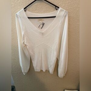 Women’s V-Neck Sweater blouse